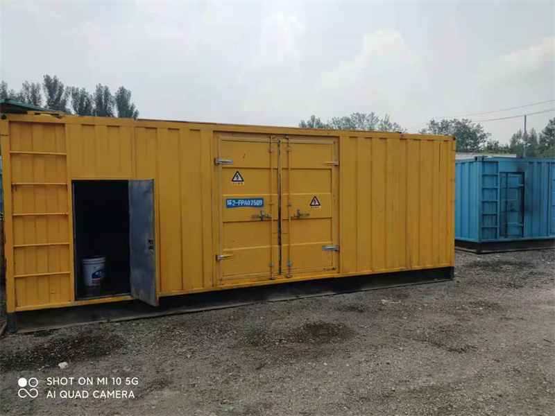 天心200KW柴油发电机组需要配备什么型号的电缆线？